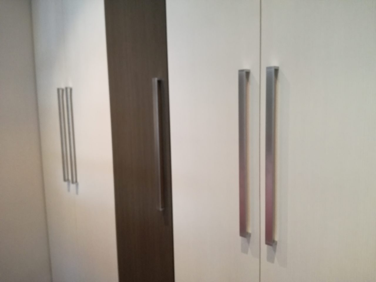 ARMADIO CAMERA DA LETTO SU MISURA