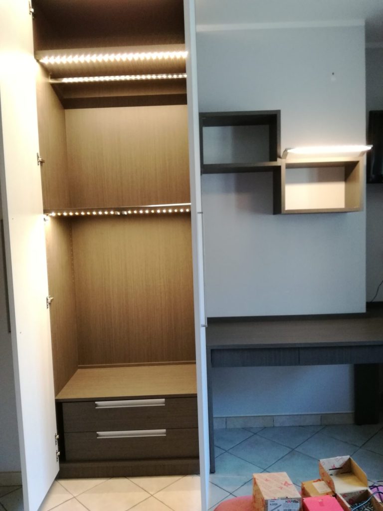 ARMADIO CAMERA DA LETTO SU MISURA