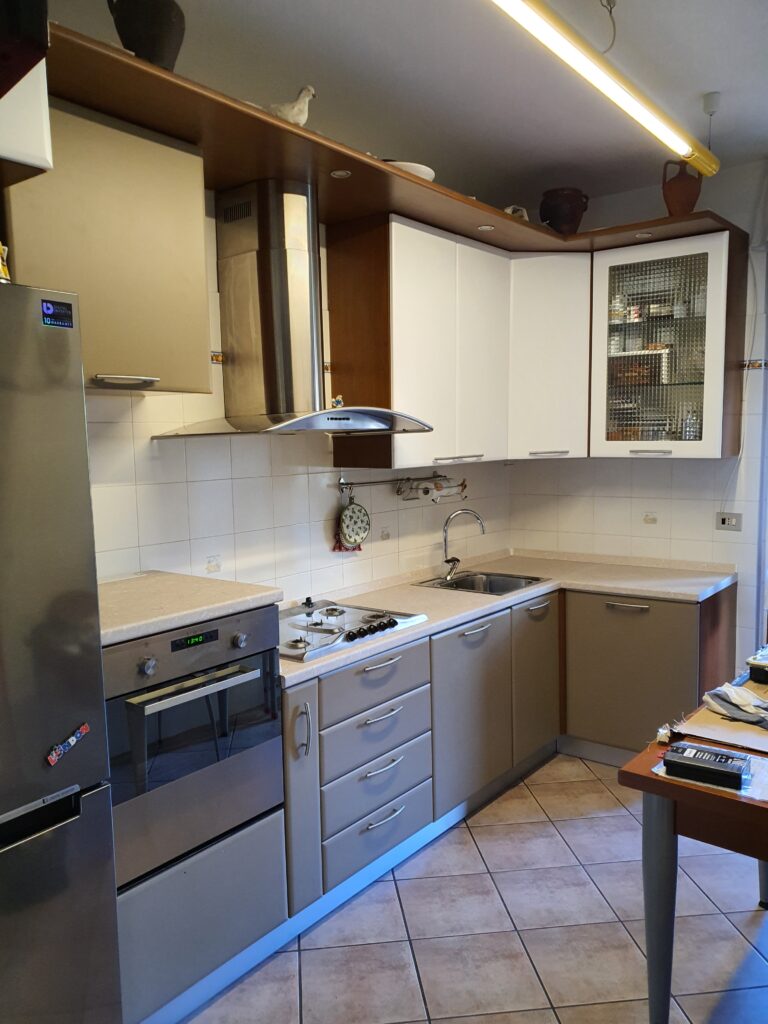 Top cucina e rinnovamento delle tue ante