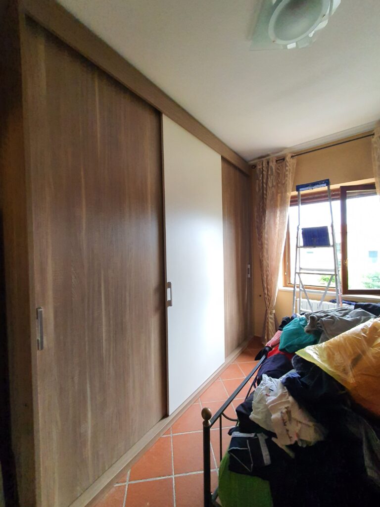 Armadio ante scorrevole