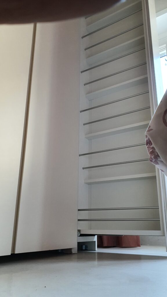 Scarpiera salvaspazio da 24 cm