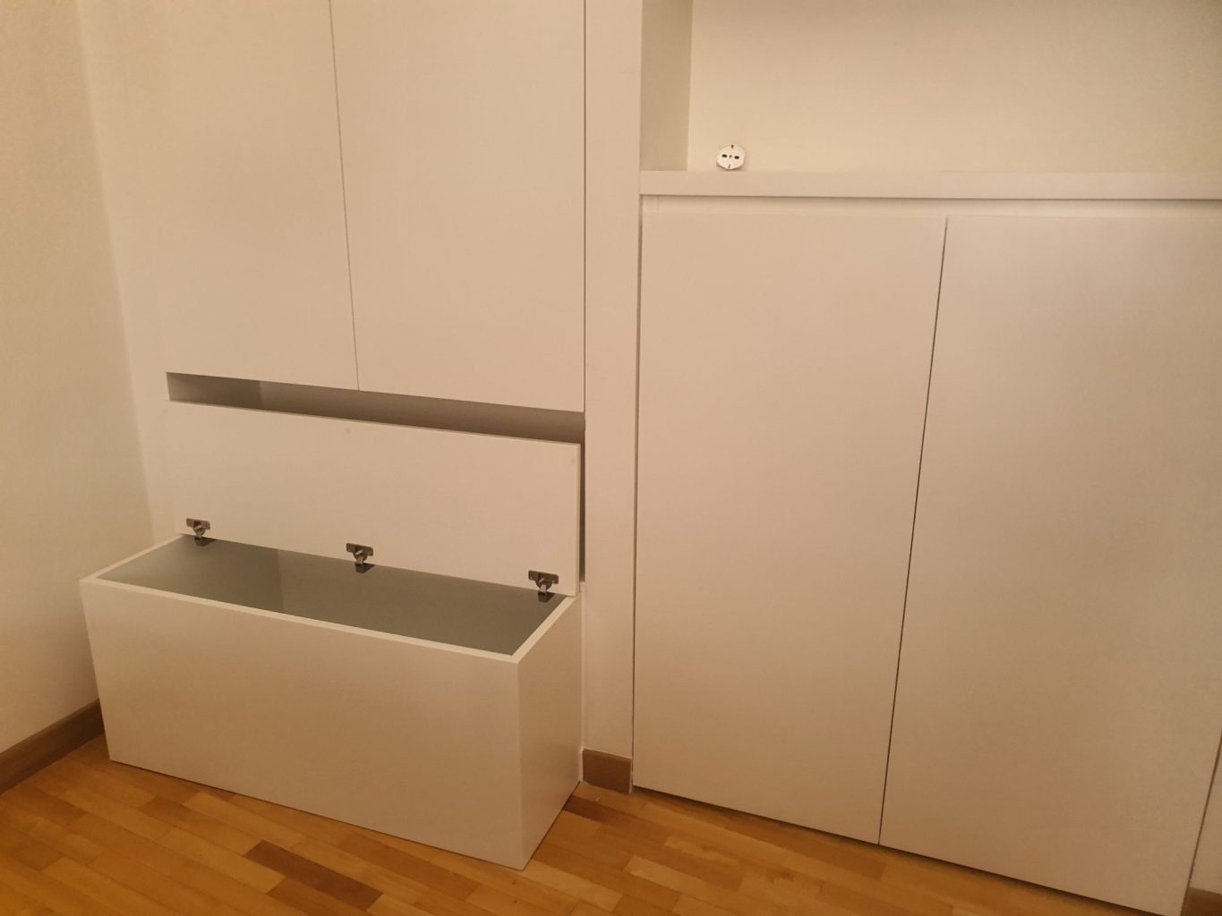 SPORTELLI A FILO MURATURA