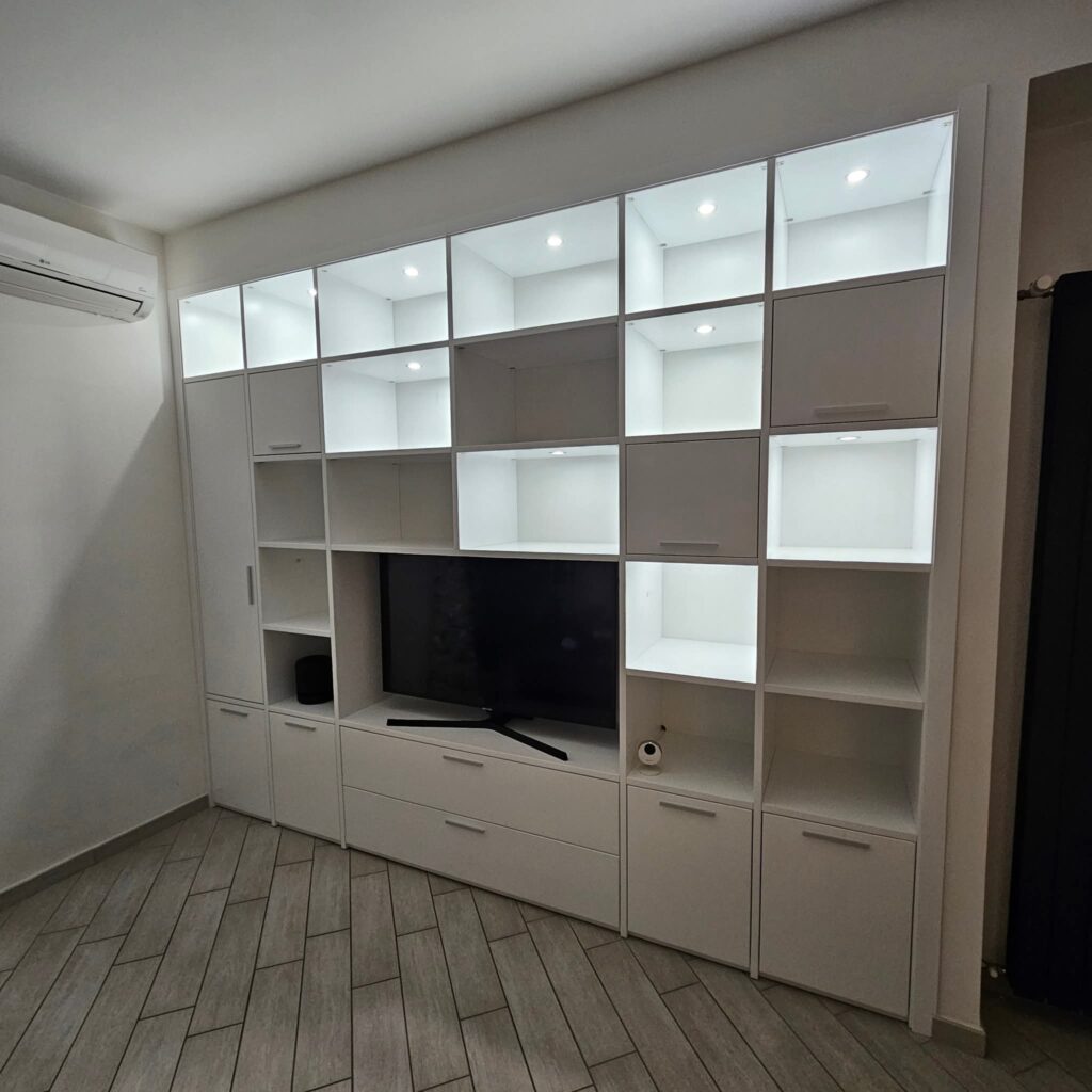 MOBILE SOGGIORNO PARETE ATTREZZATA