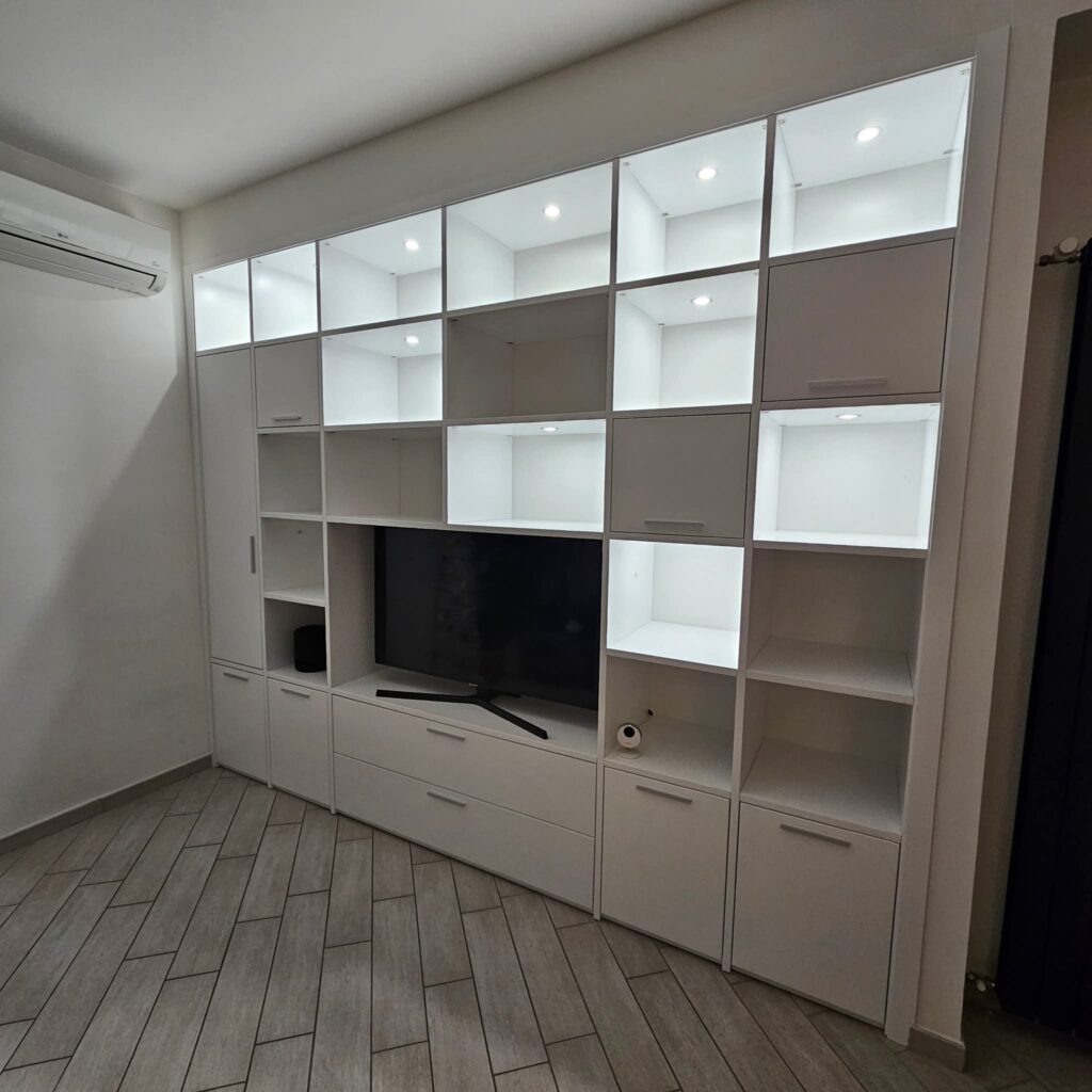 MOBILE SOGGIORNO PARETE ATTREZZATA