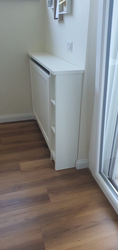 Mobile copritermosifone