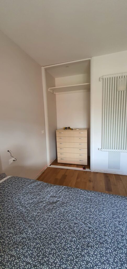 Armadio a muro laccato